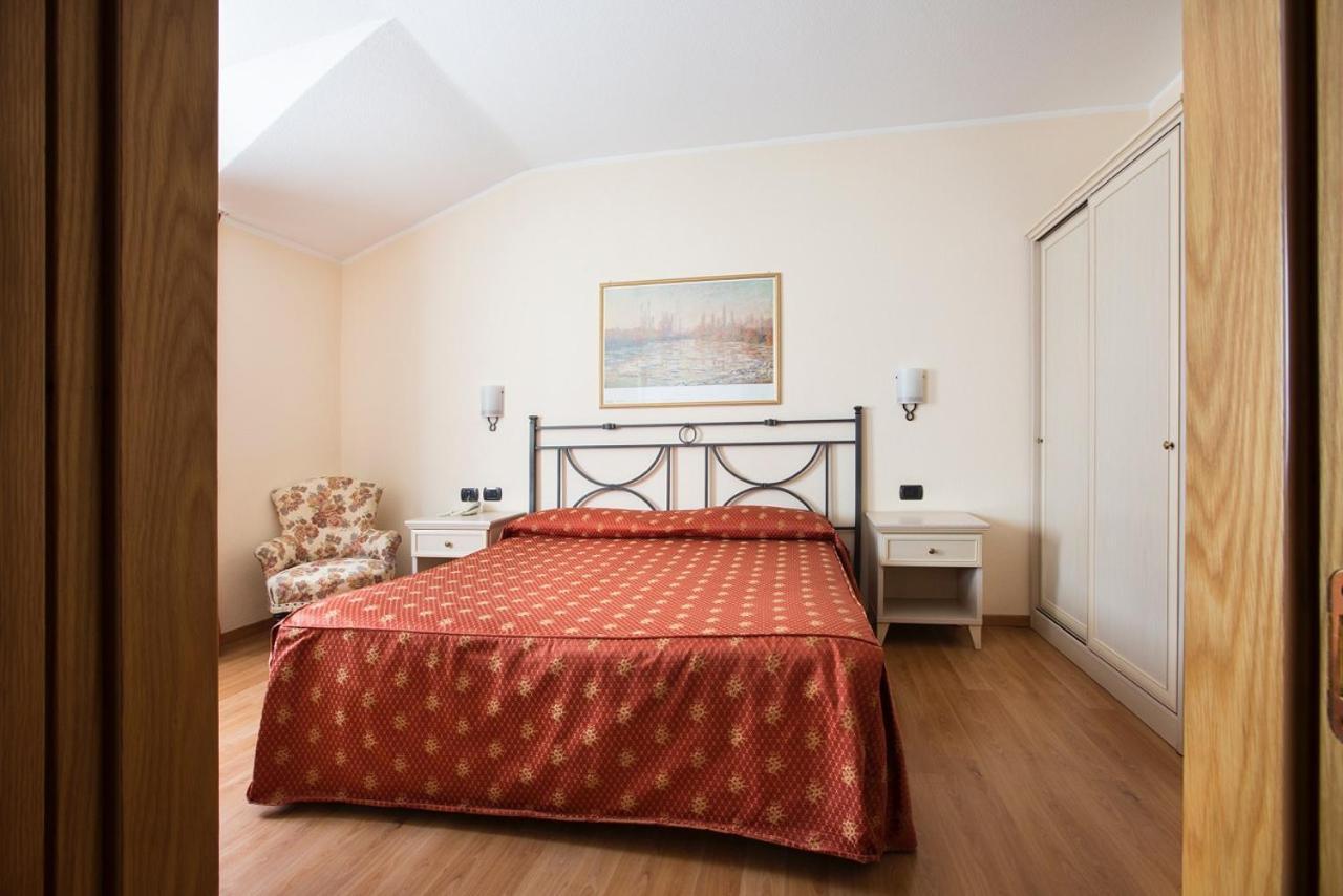 Hotel Piuro Prosto di Piuro Esterno foto